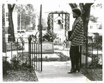 Student pays respects at Mary McLeod Bethune's grave