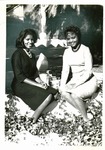 Students Gloria Abney and Vivian Johnson
