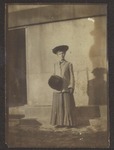 Guild: Picture of Women in hat