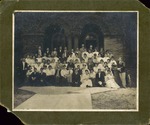 Stetson University - Students and faculty in front of Elizabeth Hall
