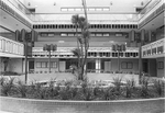 Daytona Higher Education Center atrium - central planter